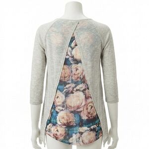 Decree Grey Floral Mixed Media Split Back Knit Top Small